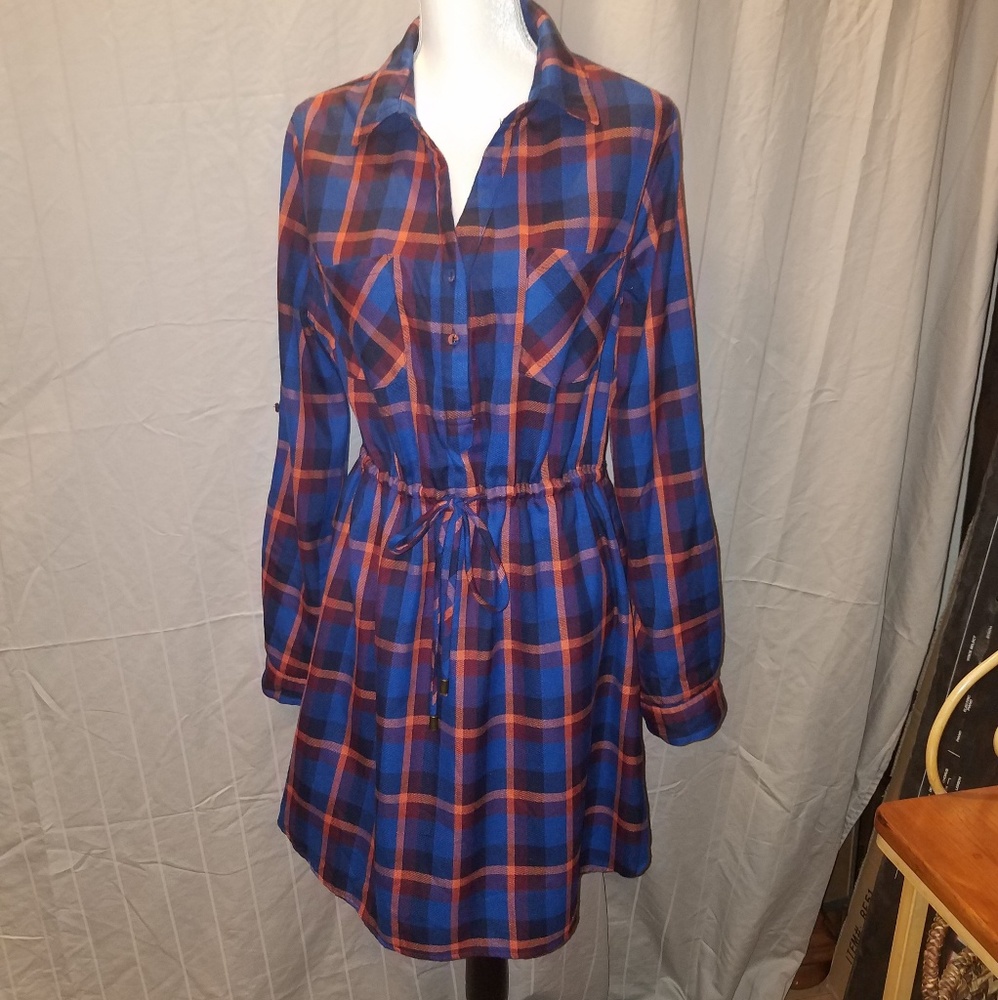 Skies Are Blue shirt dress